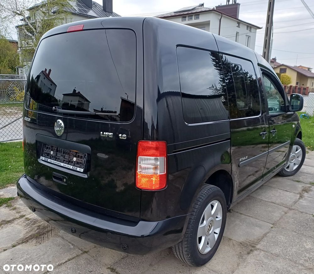 Volkswagen Caddy 1.6 Life Style (5-Si.) - 6