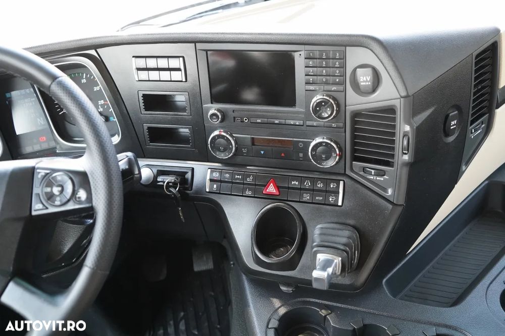 Mercedes-Benz ACTROS 2543 / PODEA DE TRACȚIE / 6X2 / DIRECȚIE / PUNTE RIDICATĂ - 28