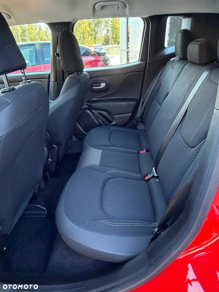 Jeep Renegade 1.5 T4 mHEV Summit FWD S&S DCT - 17