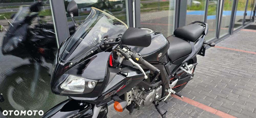 Suzuki SV - 27