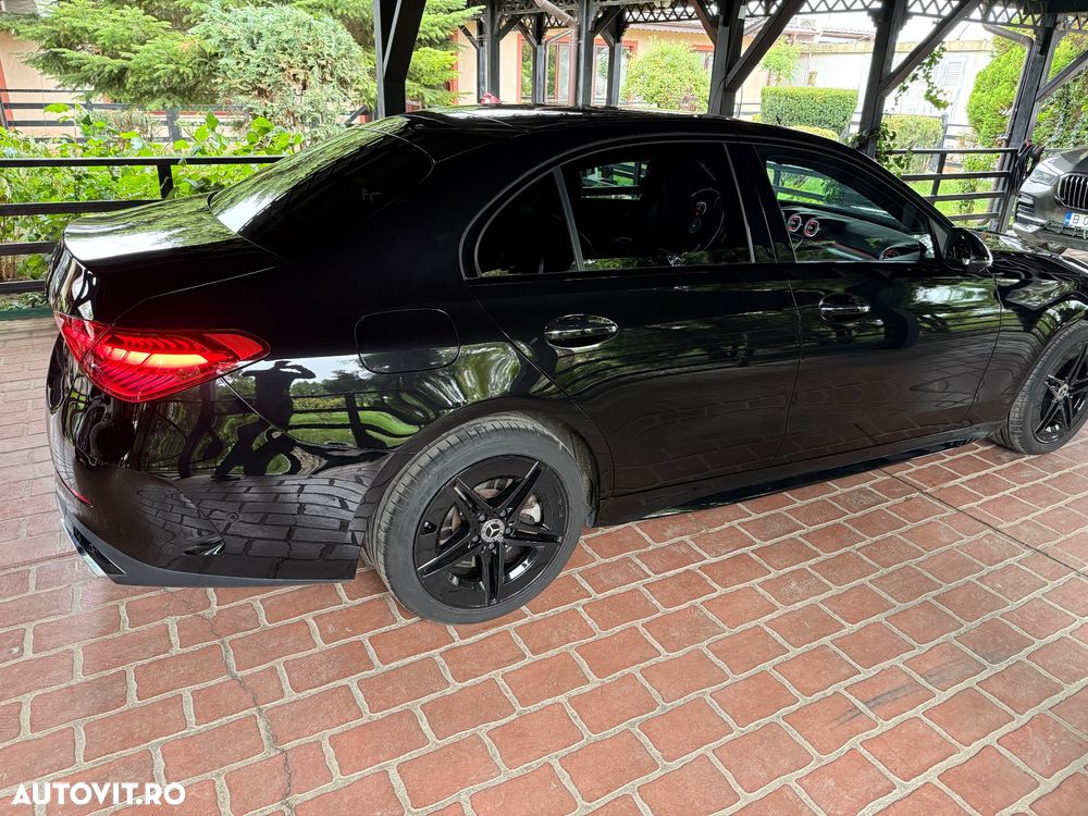 Mercedes-Benz C 300 e 9G-TRONIC AMG Line - 4