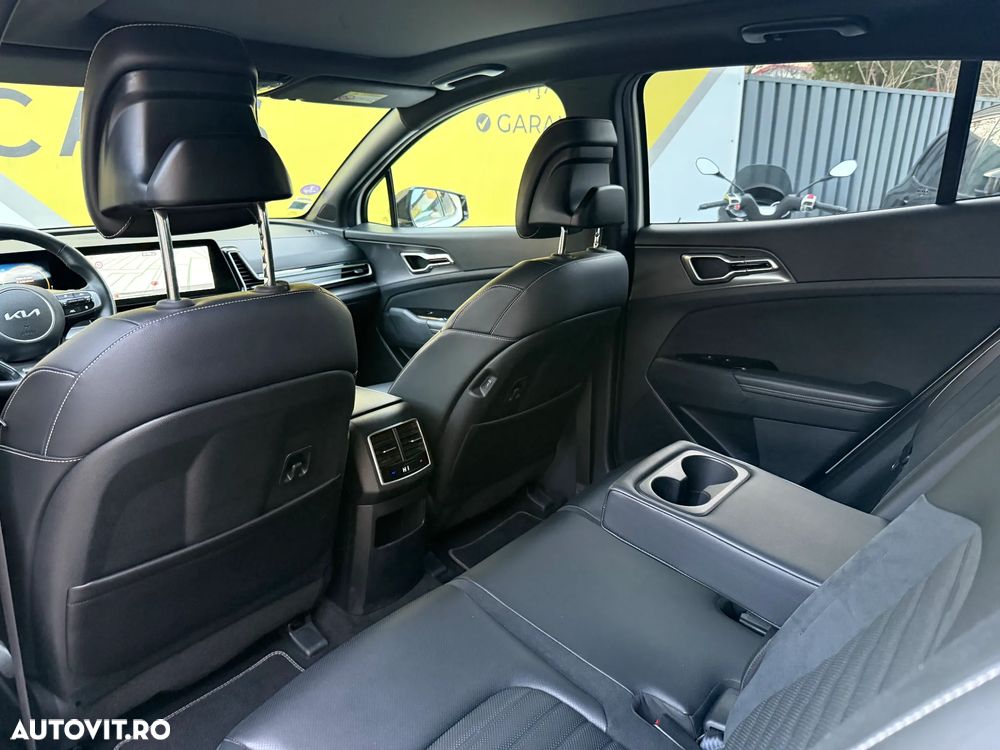 Kia Sportage 1.6 T-GDI PHEV 6AT 4x4 GT Line - 4