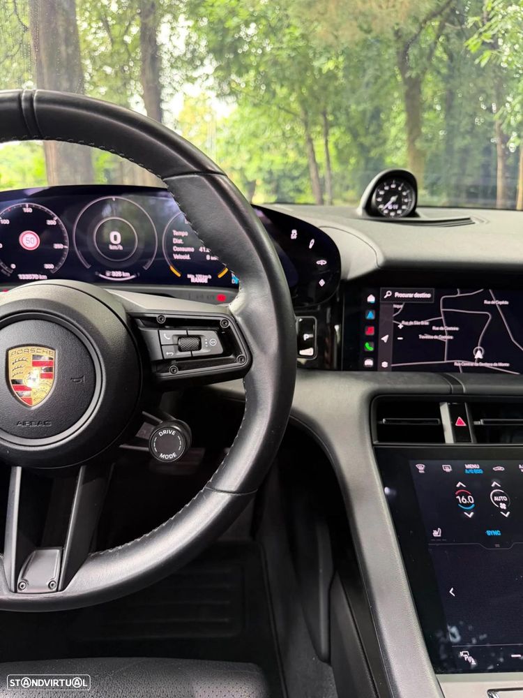Porsche Taycan 4S Bateria Performance Plus - 16