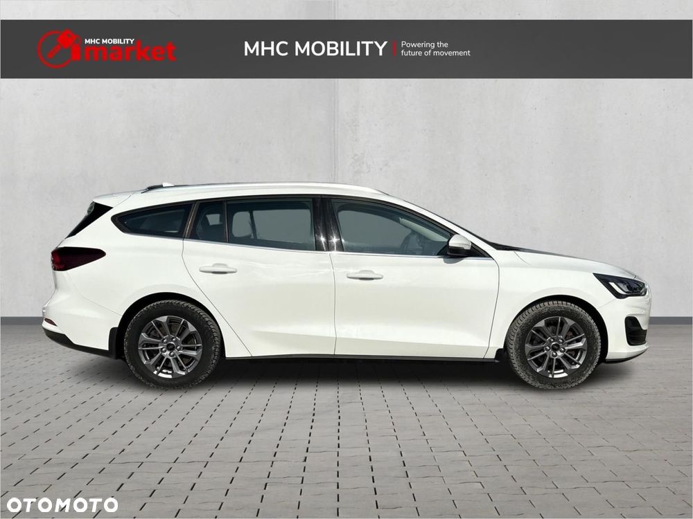 Ford Focus 1.5 EcoBlue STart-Stopp-System TITANIUM - 6