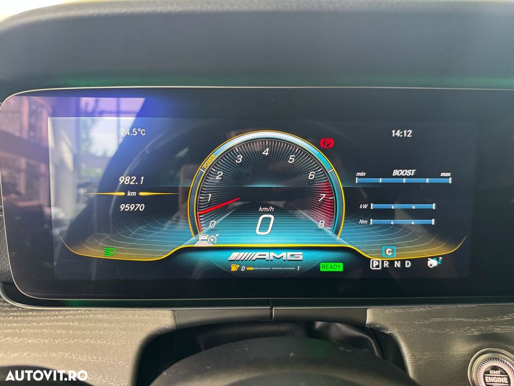 Mercedes-Benz AMG GT 4-door Coupe 43 4Matic+ - 12