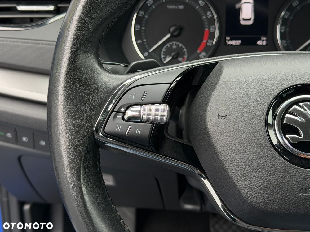 Skoda Octavia 2.0 TDI Ambition DSG - 14