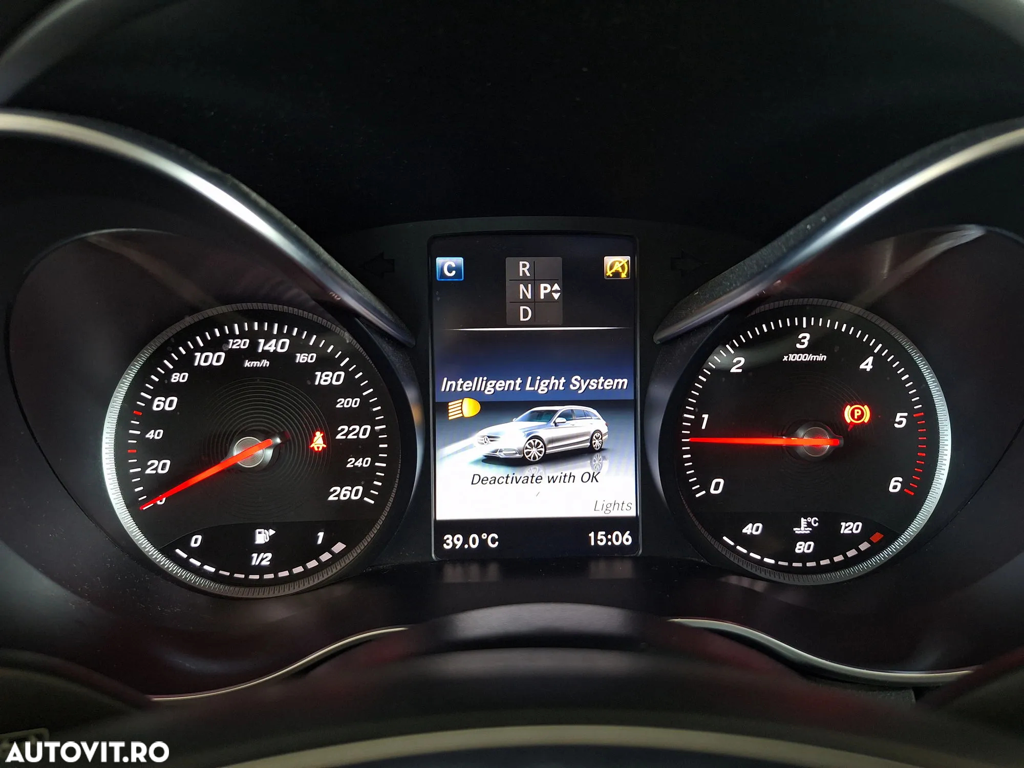 Mercedes-Benz C - 24