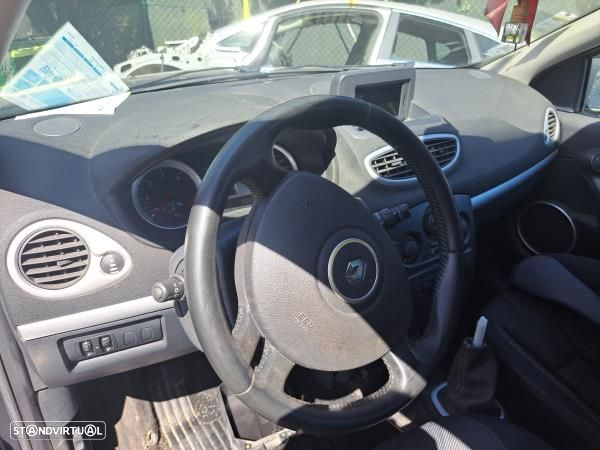 Para Peças Renault Clio Iii (Br0/1, Cr0/1) - 6