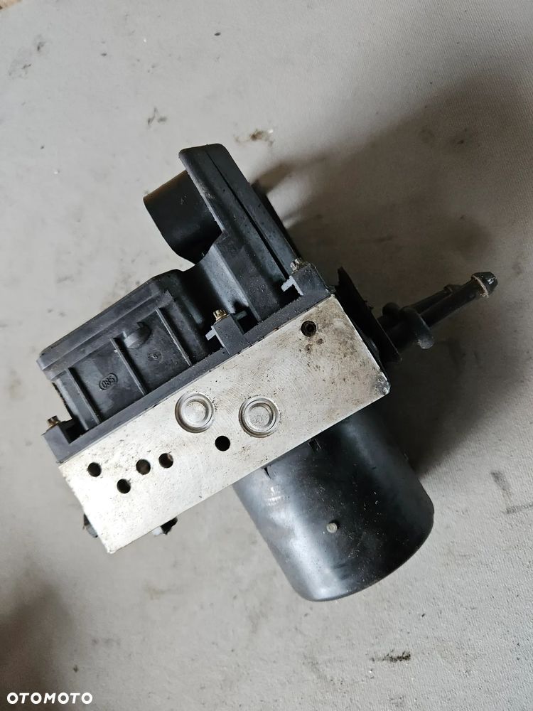 Pompa sterownik ABS Skoda Fabia I Ibiza 6Q0907379D 0265900009 - 3