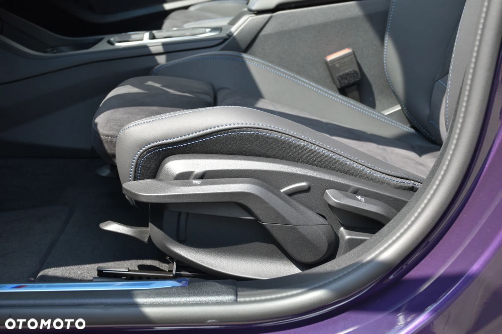 BMW Seria 1 - 17