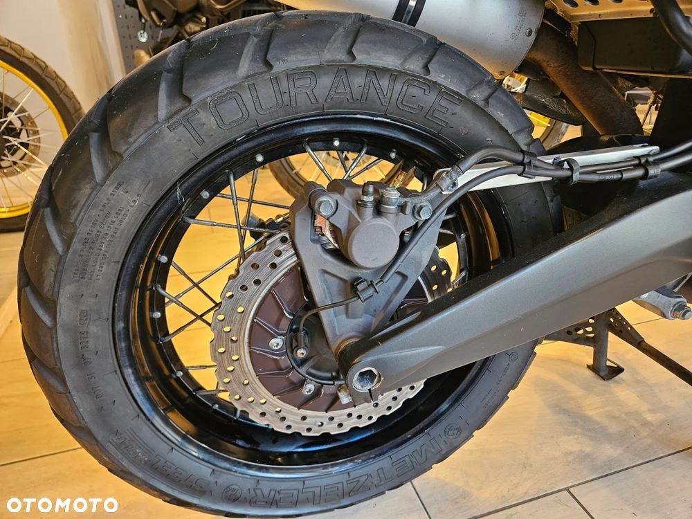 Yamaha Super Tenere - 20
