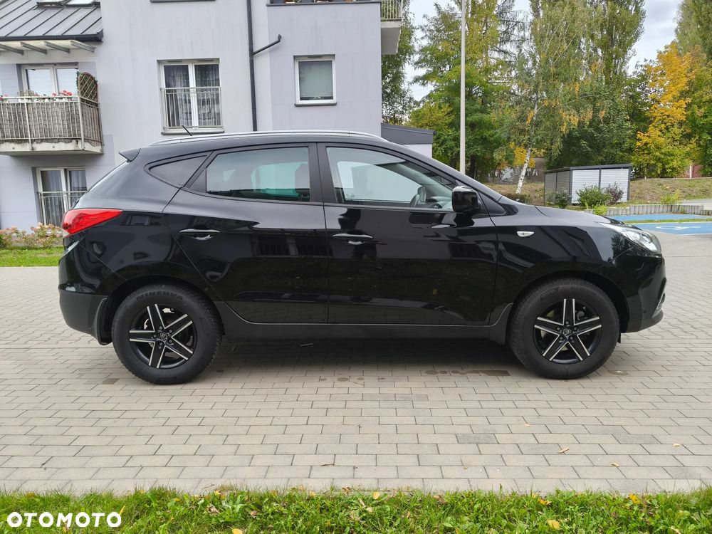 Hyundai ix35 1.6 2WD Fifa World Cup Edition - 3