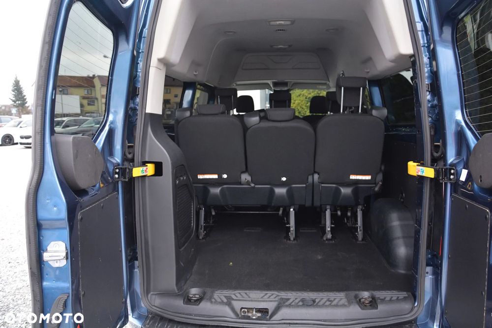 Ford Transit Custom - 11