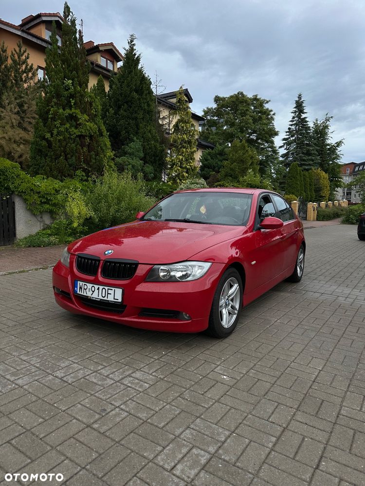 BMW Seria 3 318d - 1