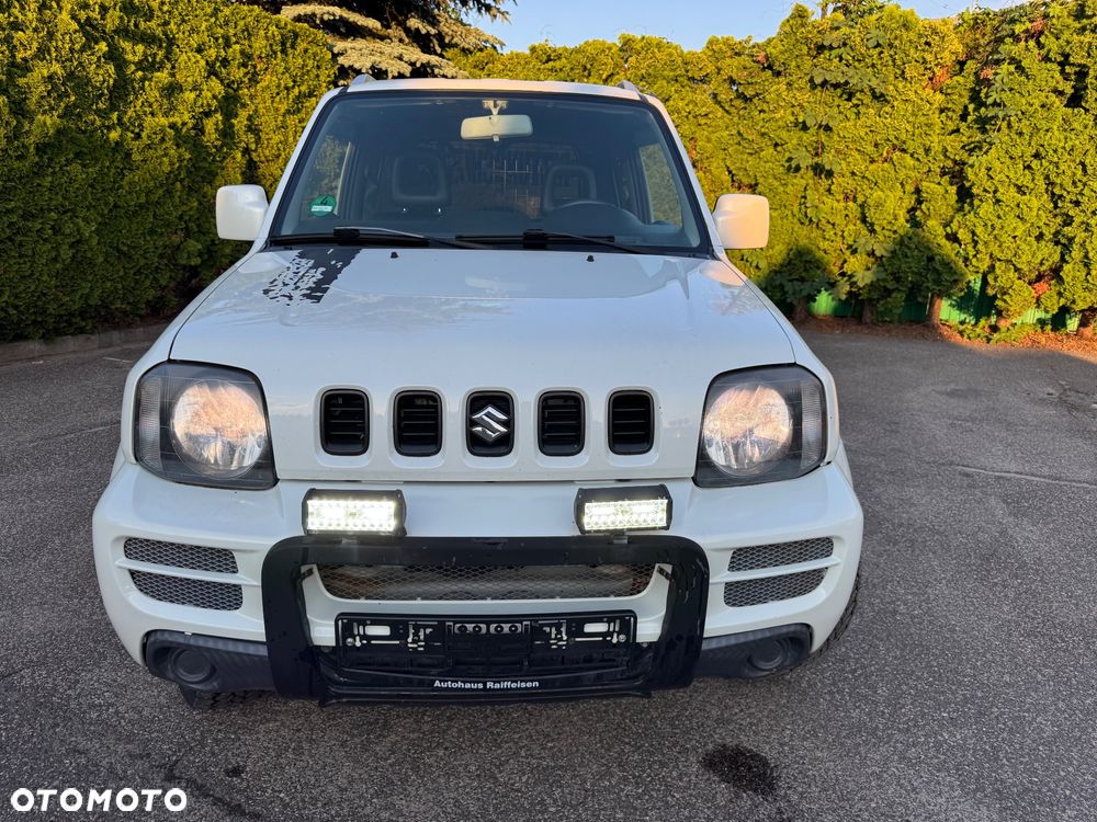 Suzuki Jimny Black&White - 13