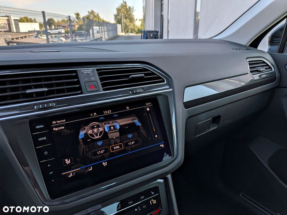 Volkswagen Tiguan 2.0 TSI 4Mot Elegance DSG - 28