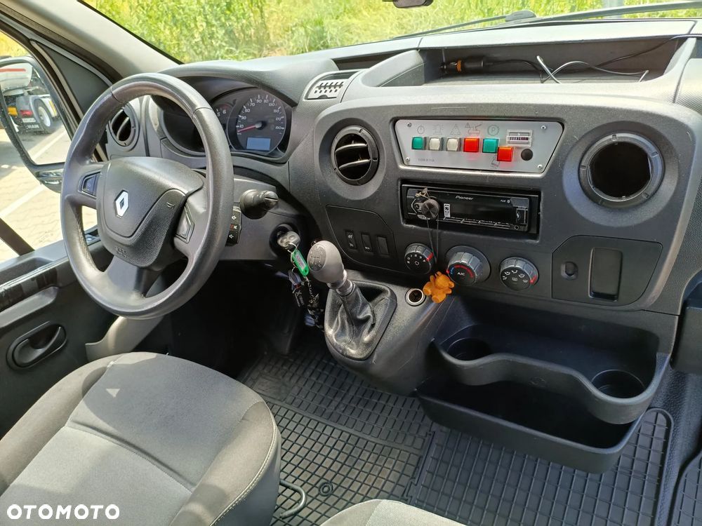 Renault Master - 13