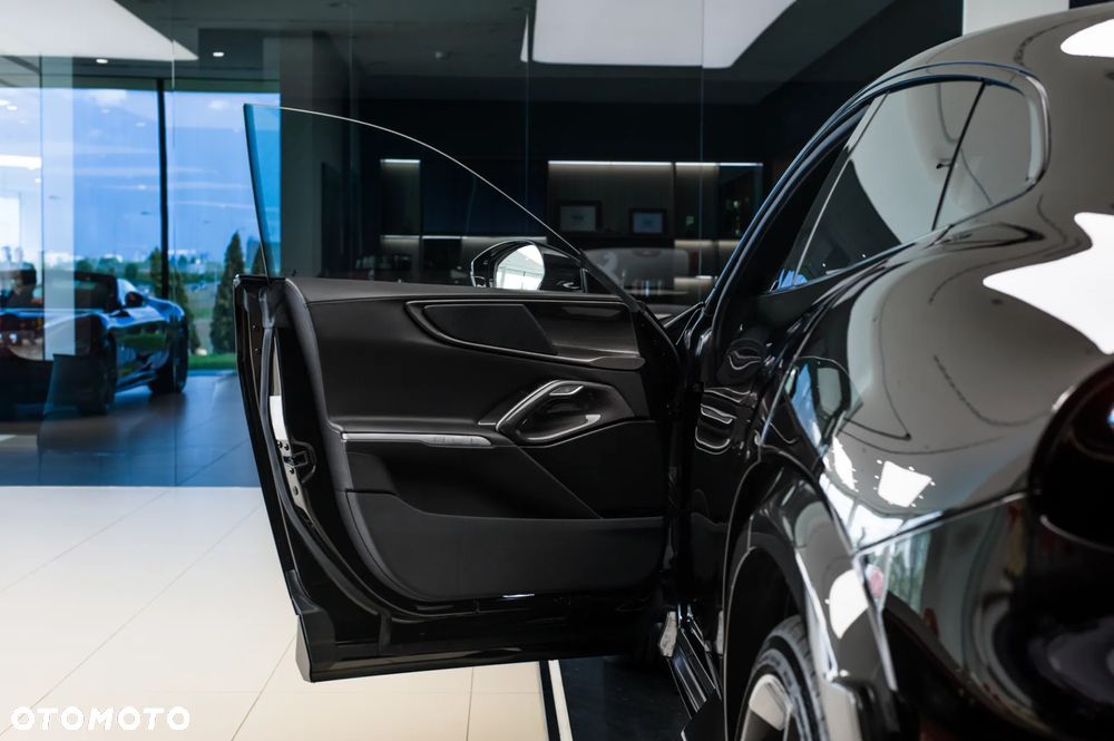 Ferrari Purosangue - 18