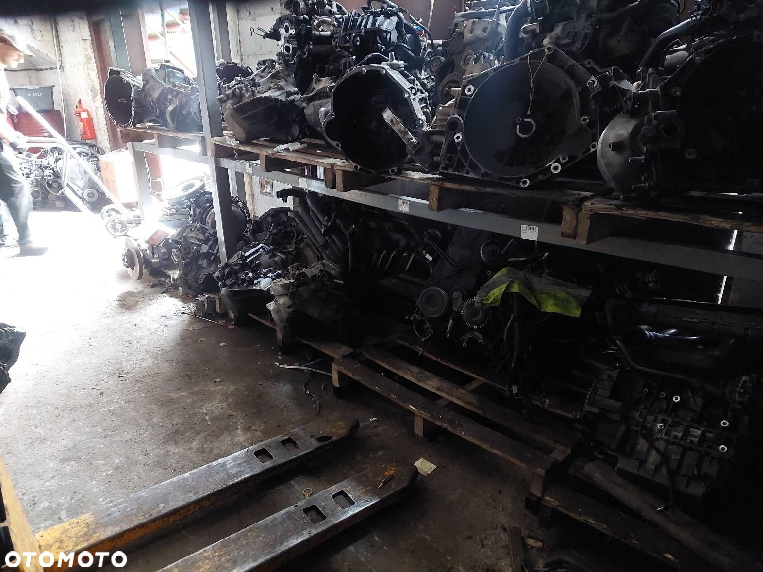 SILNIK DIESEL + POMPA WTRYSKI TURBO KANGOO I FL 1.5 DCI 54359700000 - 8