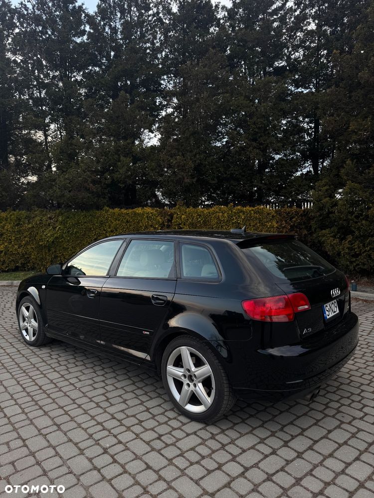 Audi A3 Sportback - 3