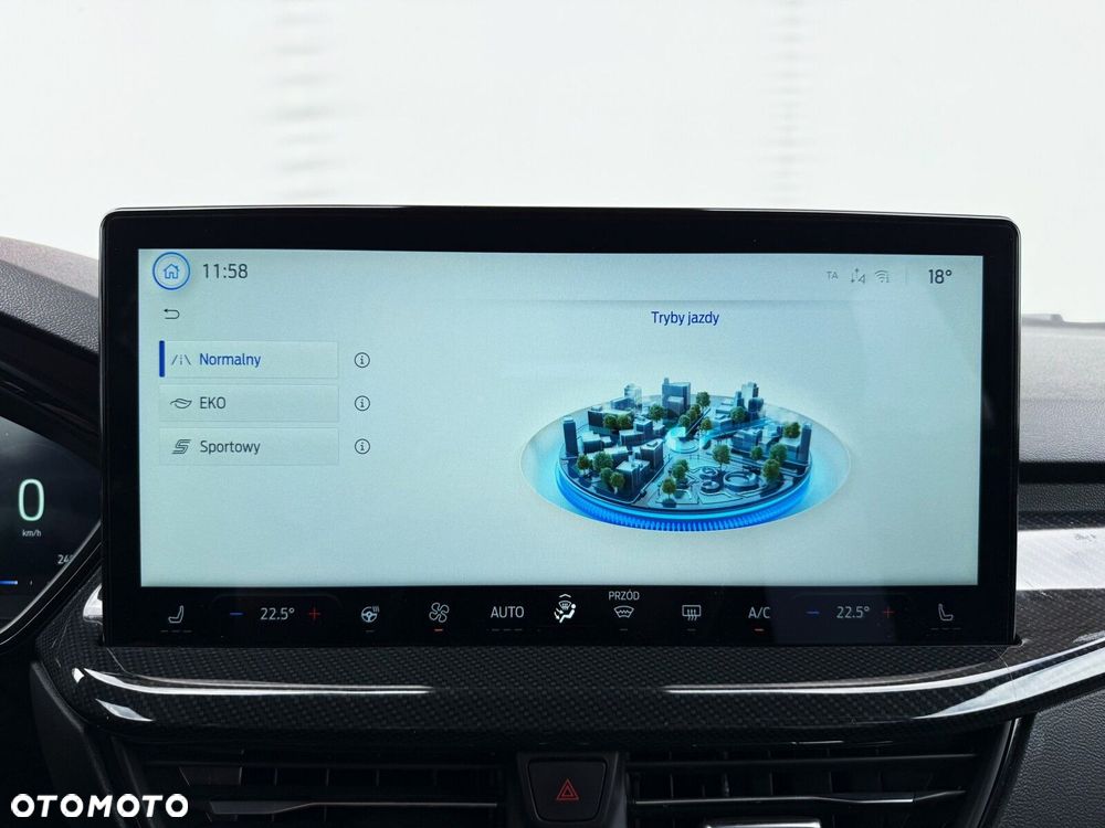 Ford Focus 1.0 EcoBoost mHEV ST-Line X - 24