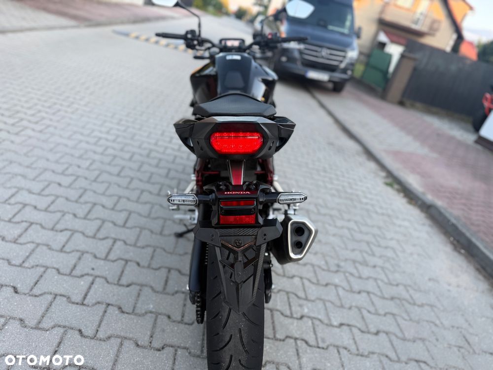 Honda Hornet - 16
