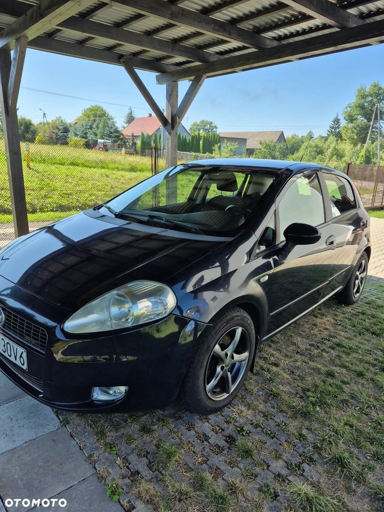 Fiat Grande Punto - 1