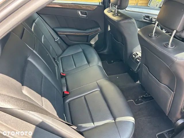 Mercedes-Benz Klasa E 350 4Matic 7G-TRONIC Avantgarde - 10