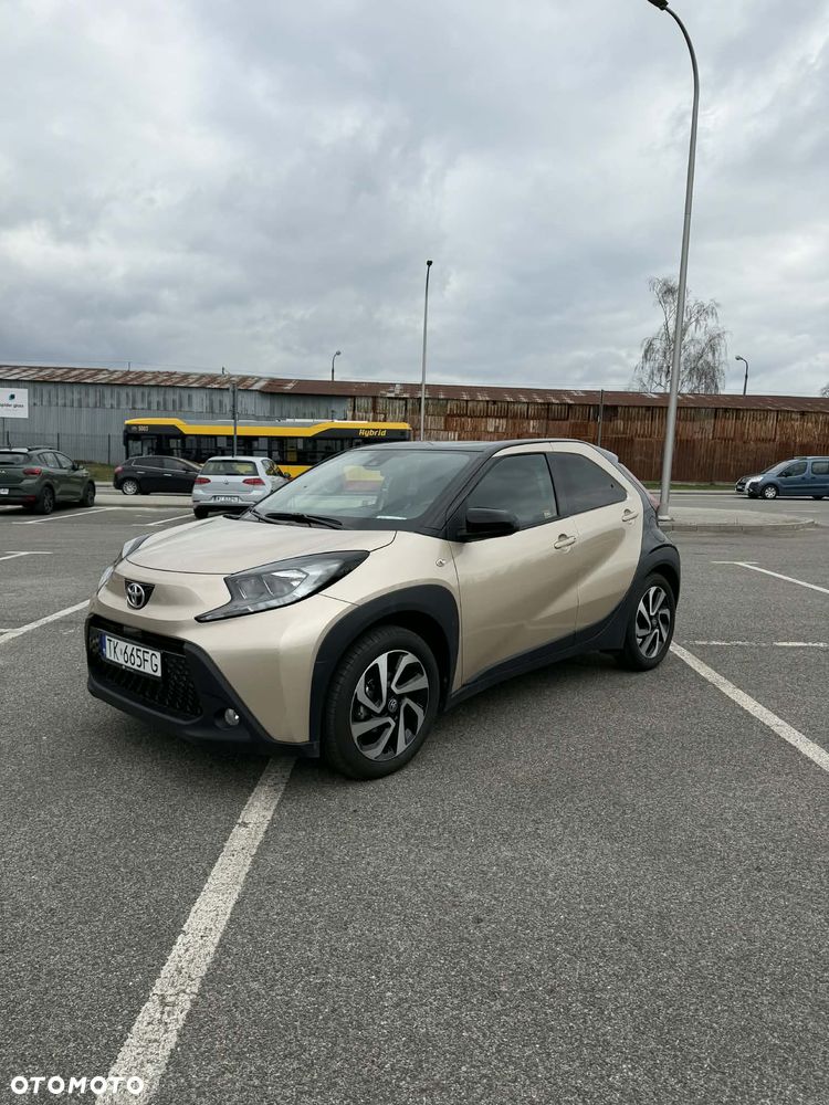 Toyota Aygo X 1.0 VVT-i Style - 1