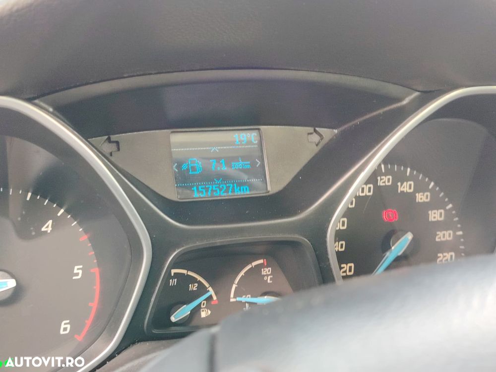 Ford Focus 1.6 TDCI DPF Start-Stopp-System Trend - 16