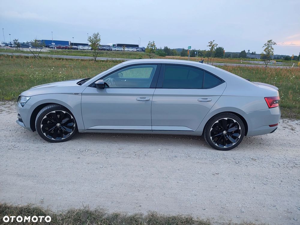 Skoda Superb 2.0 TDI SCR 4x4 Sportline DSG - 1