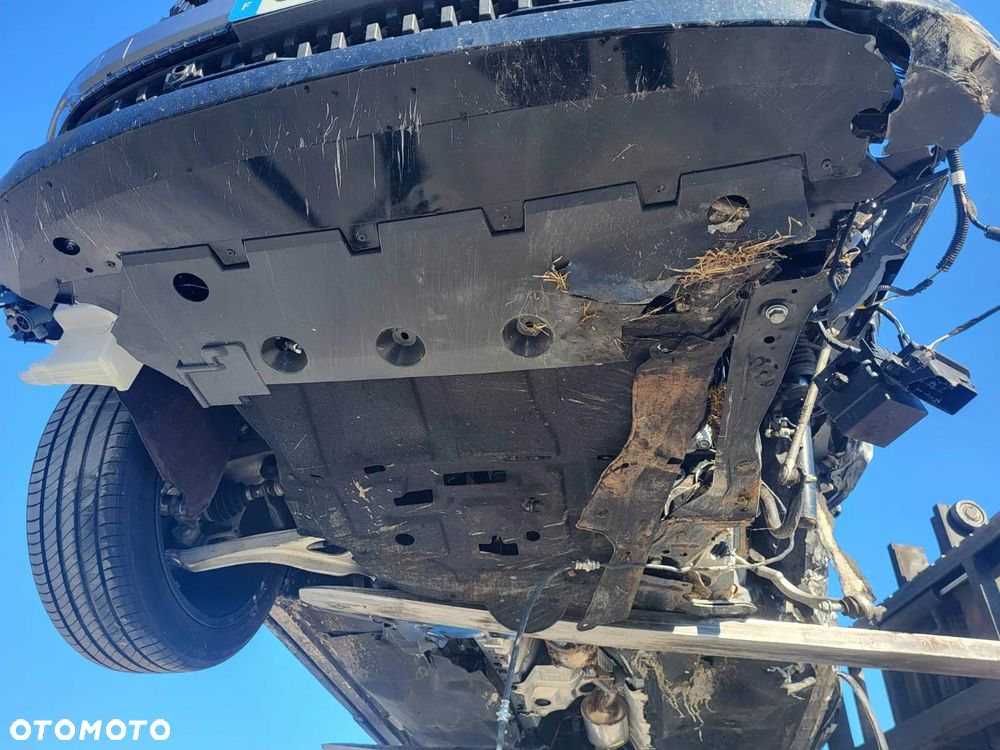 Renault Austral 1.3 TCe mHEV Iconic esprit Alpine - 14