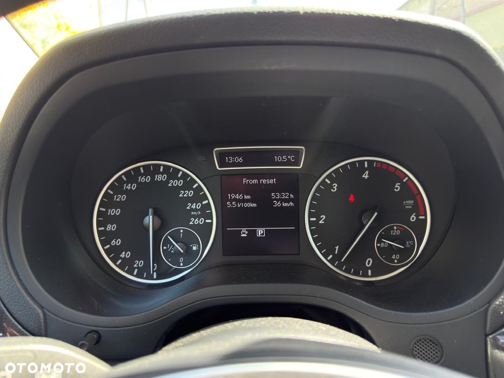 Mercedes-Benz Klasa B 180 CDI (BlueEFFICIENCY) - 17