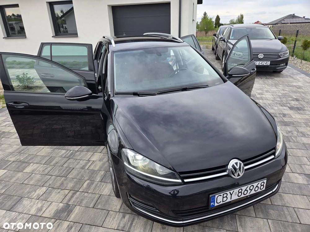 Volkswagen Golf 2.0 TDI BlueMotion Technology Lounge - 21
