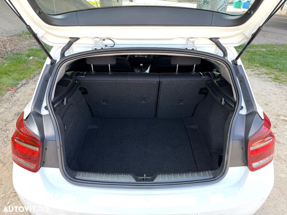 BMW Seria 1 114i Sport Line - 12