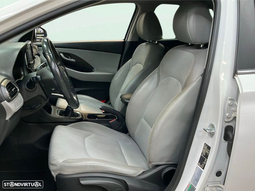 Hyundai i30 1.6 CRDI STyle - 15