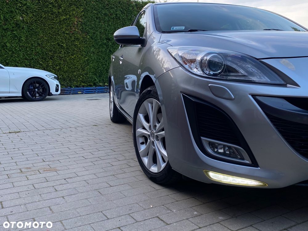 Mazda 3 1.6 Exclusive + - 20