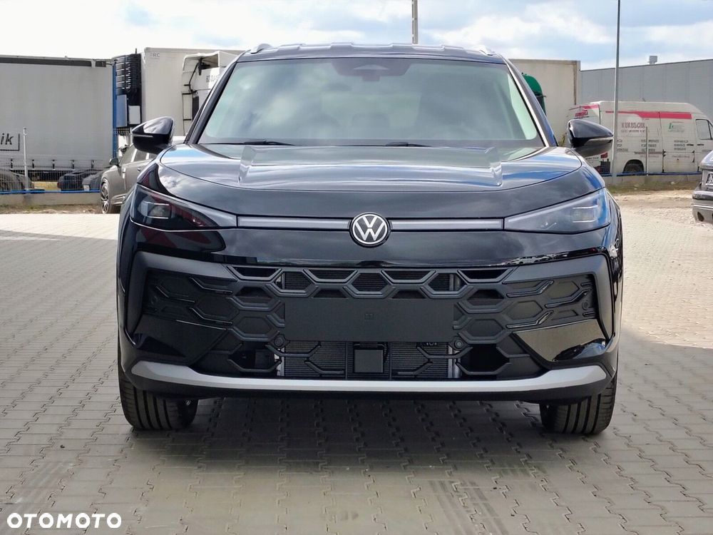 Volkswagen T-Roc - 4