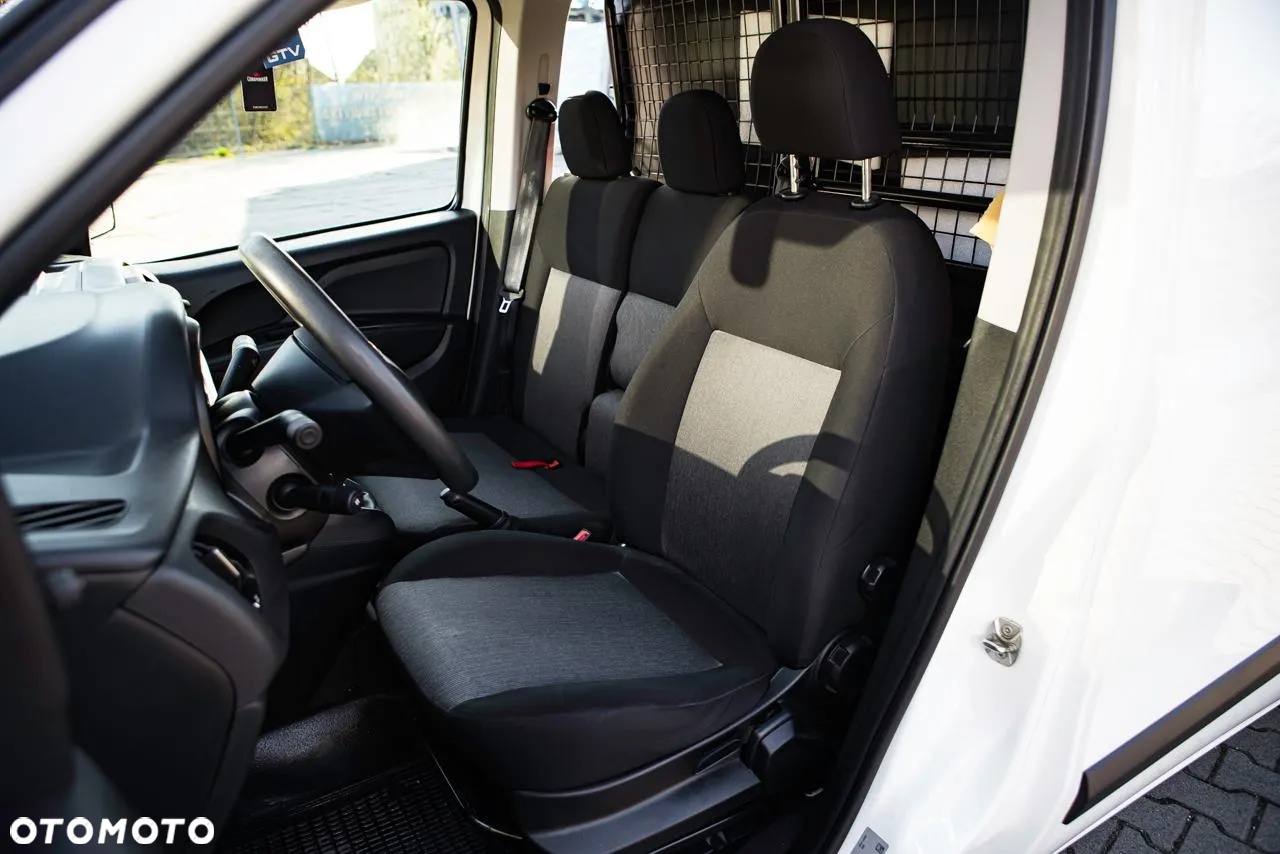 Fiat Doblo - 8
