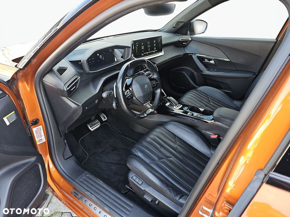 Peugeot 2008 1.2 PureTech GT Pack S&S EAT8 - 13
