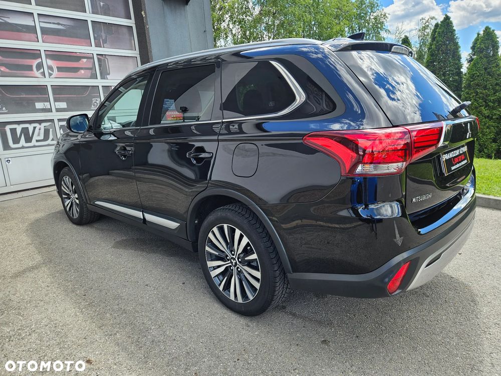 Mitsubishi Outlander 2.0 Intense + Navi 4WD CVT - 6