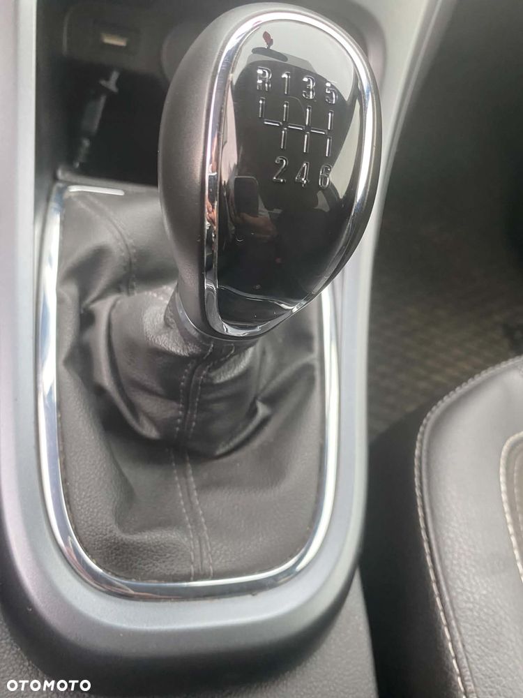 Opel Astra 1.4 T Enjoy EU6 - 16