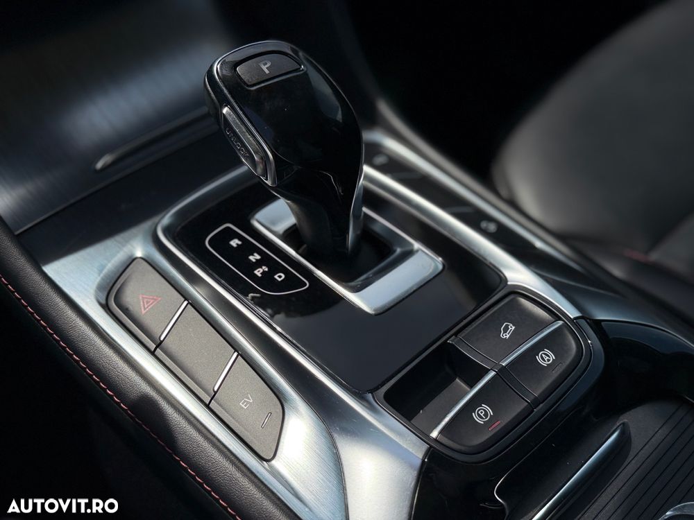 MG EHS 1.5 T-GDi AT PHEV Exclusive - 9