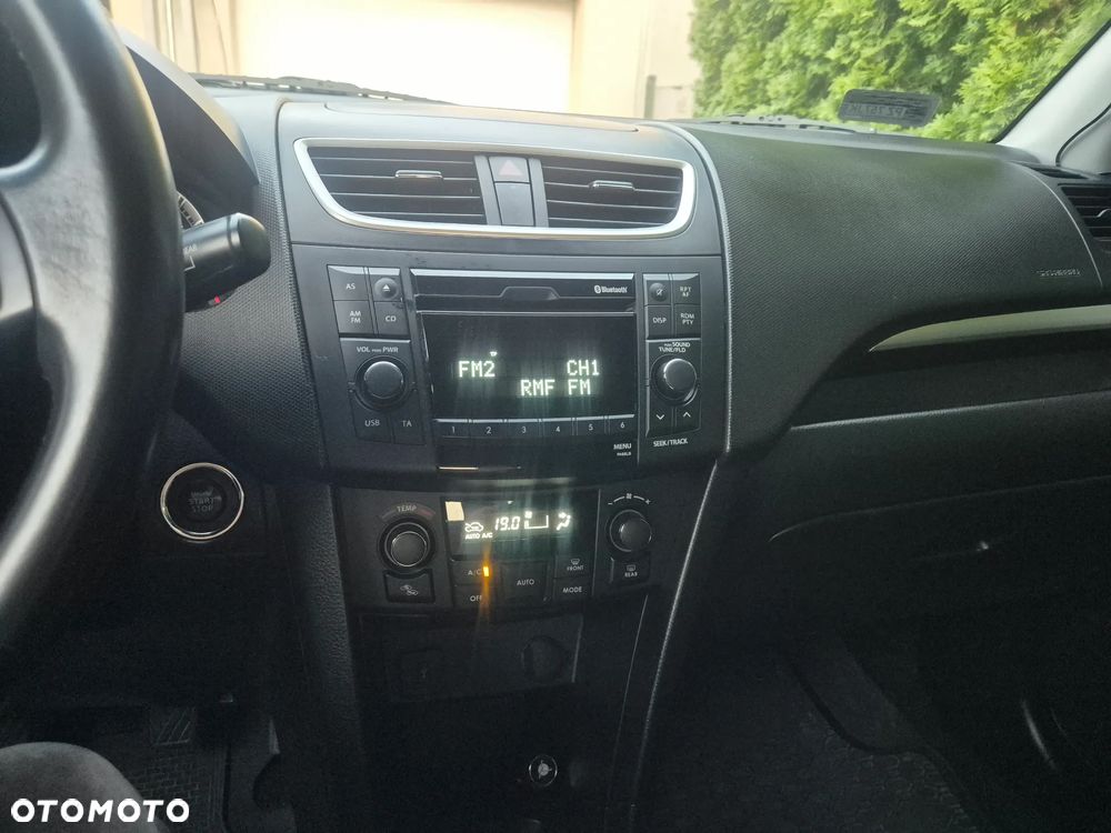 Suzuki Swift - 15