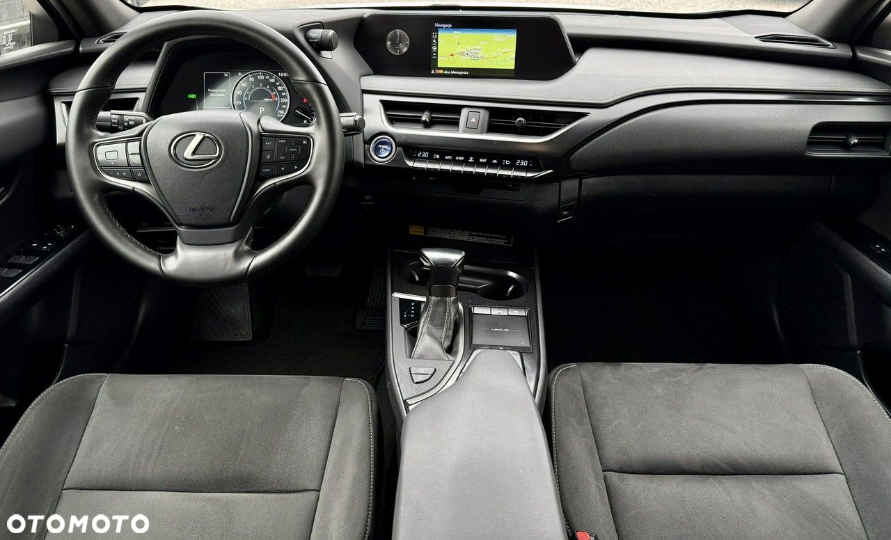 Lexus UX 250h GPF Prestige AWD - 11