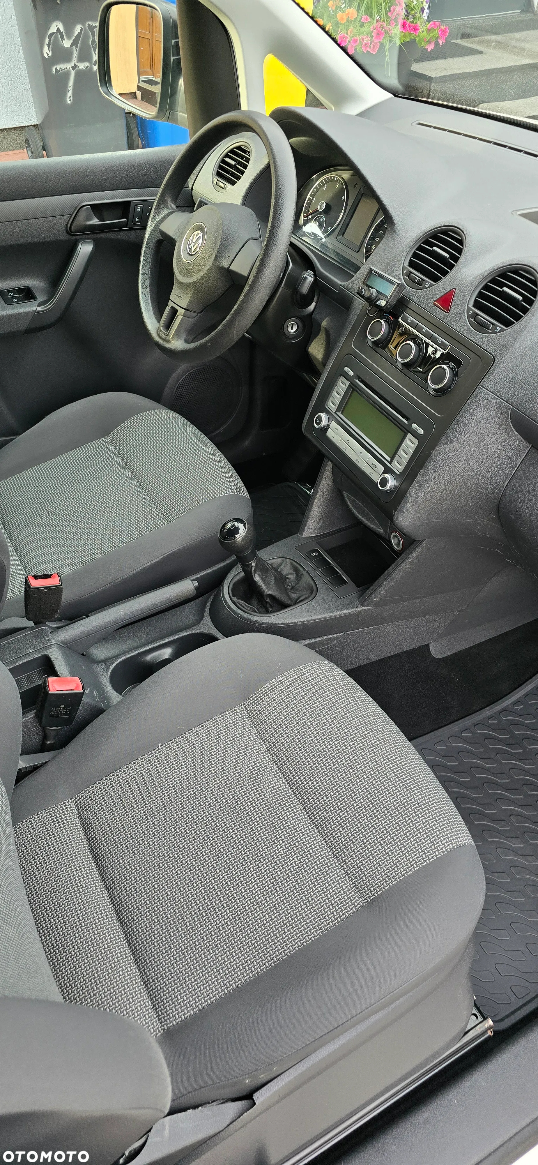 Volkswagen Caddy 1.6 TDI - 6