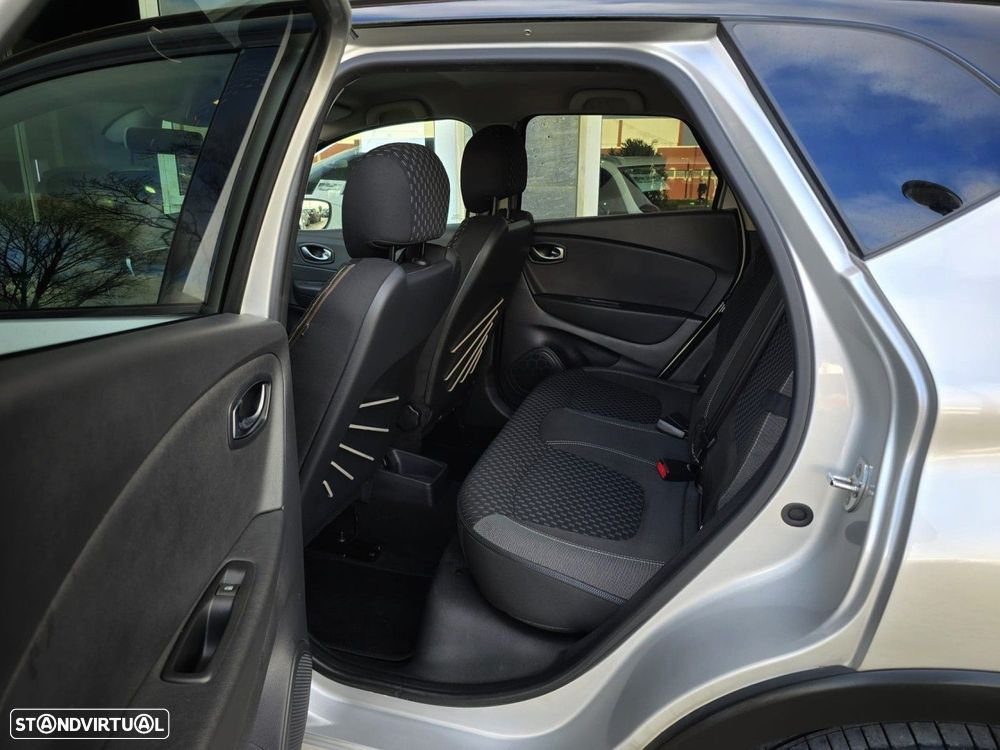 Renault Captur 0.9 TCE Exclusive - 18