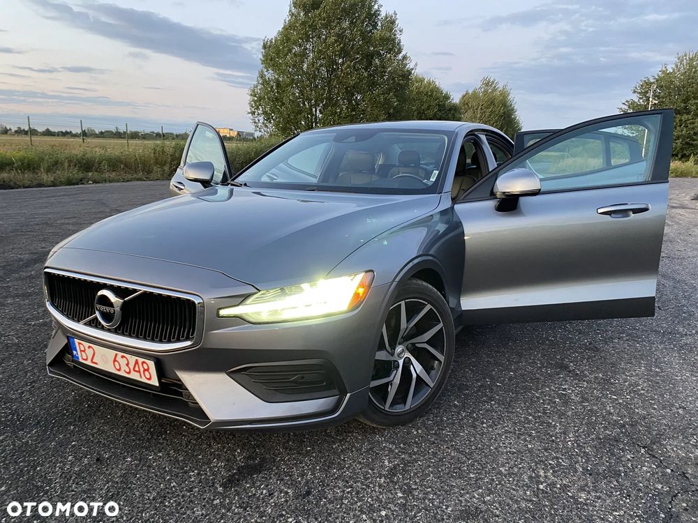Volvo S60 T5 AWD Momentum Pro - 22