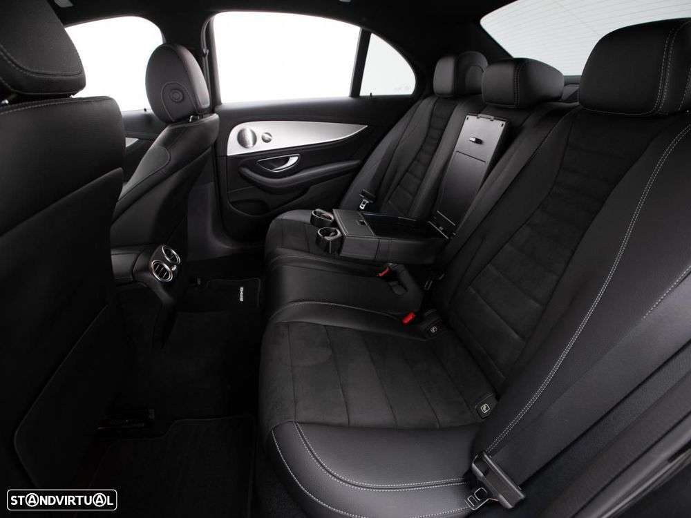 Mercedes-Benz E 300 de 4Matic 9G-TRONIC - 10