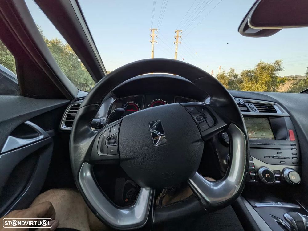 DS DS5 2.0 Hybrid4 Sport Chic - 16